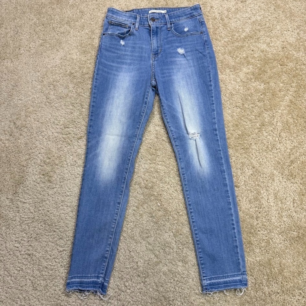 Levi's 721 High Rise Skinny‎ Jeans Size 28 Distressed Light Wash Denim Pants